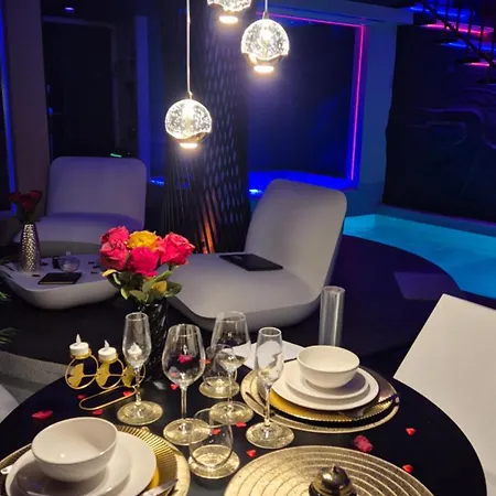 De Luxe érotique Chic Coursan