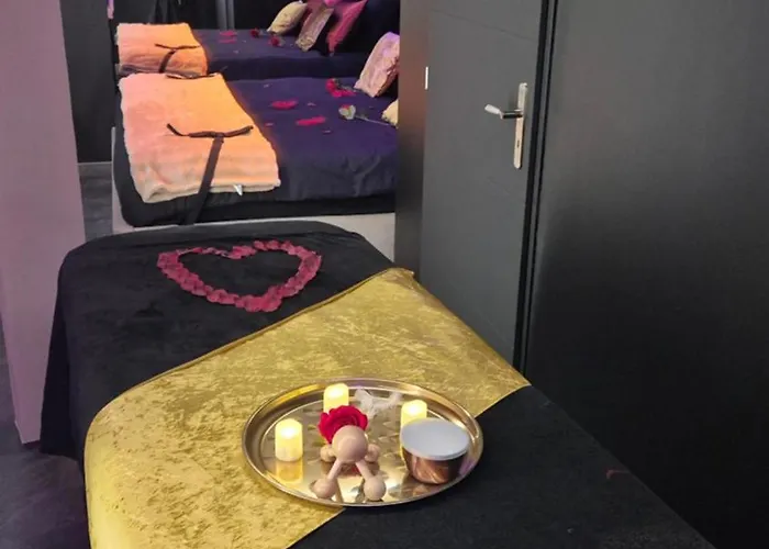 דירה De Luxe Erotique Chic Coursan